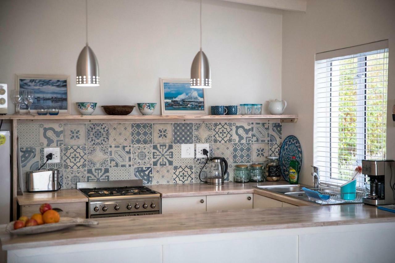 Palm Villa Cottage Kommetjie Eksteriør bilde