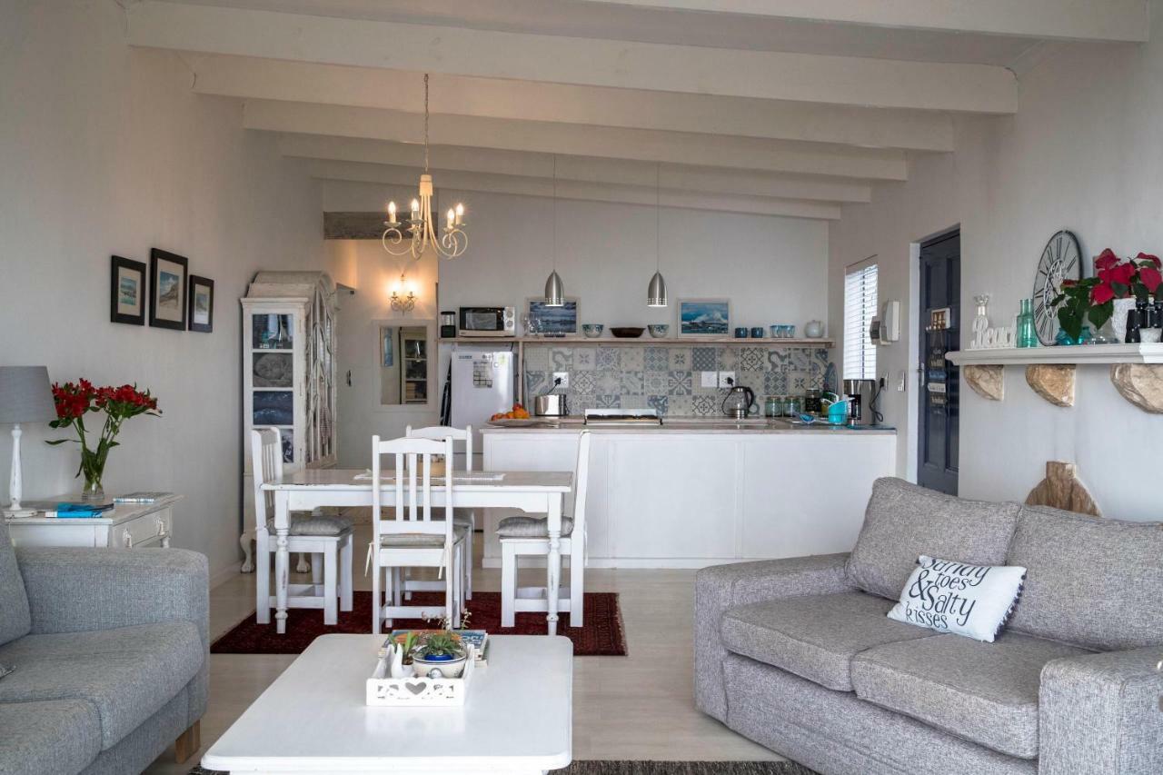 Palm Villa Cottage Kommetjie Eksteriør bilde